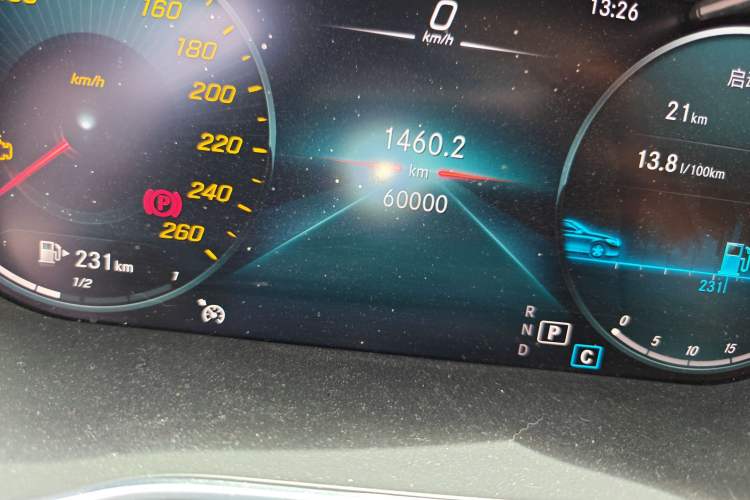 Used Mercedes-Benz C-Class 2021 C 200 L Fashion Edition Sport Version Odometer Close Up