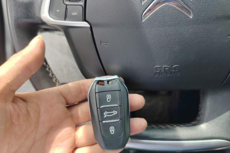 Used Citroen C4L 2014 1.8L Intelligent Drive Automatic Dynamic Model Vehicle Key