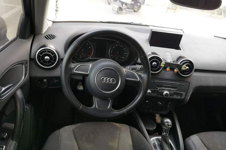 Used Audi A1 2016 30 TFSI Sportback Design Fashion Edition
