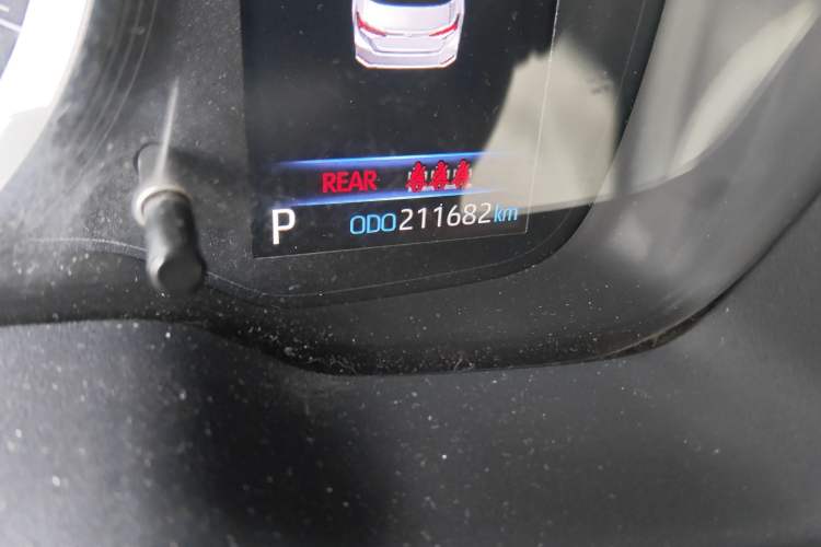 Used Toyota Corolla 2021 Dual-Motor 1.8L E-CVT Elite Edition Odometer Close Up