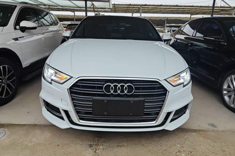 Used Audi A3 2017 Limousine 35 TFSI Fashion Model
