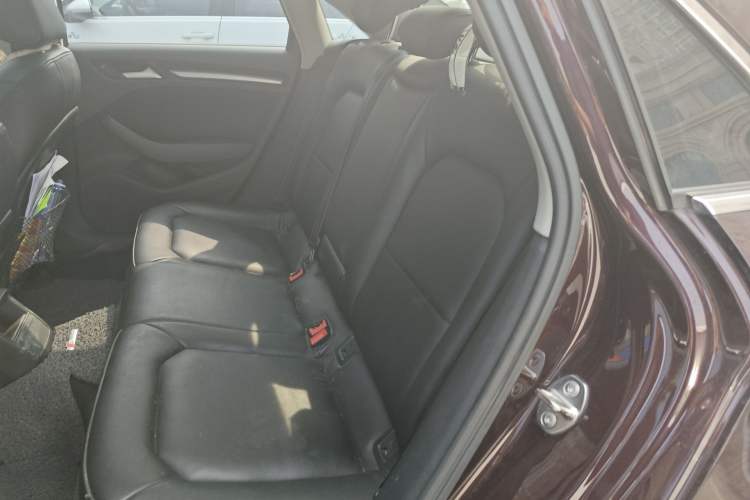 Used Audi A3 2014 Limousine 35 TFSI Automatic Fashion Model
