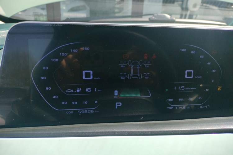 Used CHANGAN Benni E-Star 2022 Qingxin Edition Colorful Model Lithium Iron Phosphate Instrument Cluster