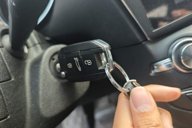 Used Peugeot 408 2015 1.2T Automatic Luxury Edition