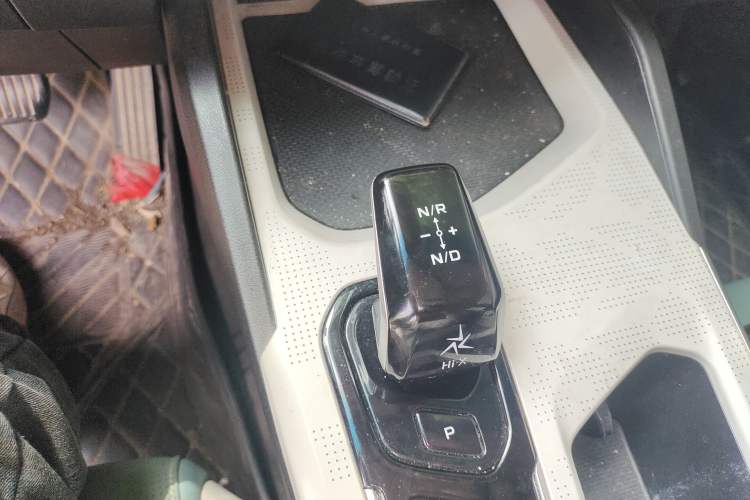 Used Geely Auto Emgrand L HiP 2022 1.5TD-DHT Pro 100KM Super Rui Gear Lever