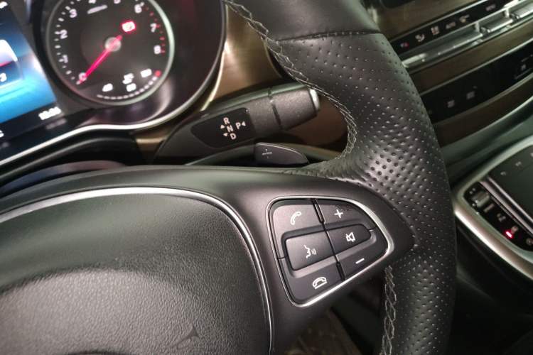 Used Mercedes-Benz V-Class 2020 V 260 L Long-wheelbase Luxury Edition Gear Lever