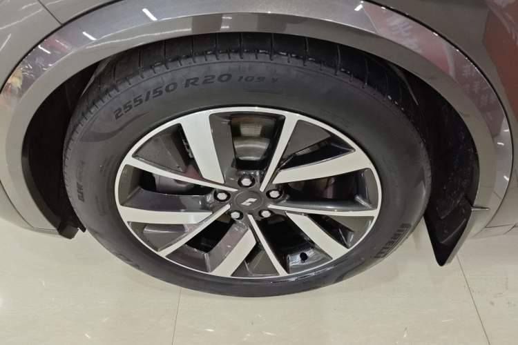 Used Li Auto L8 2023 Pro Model