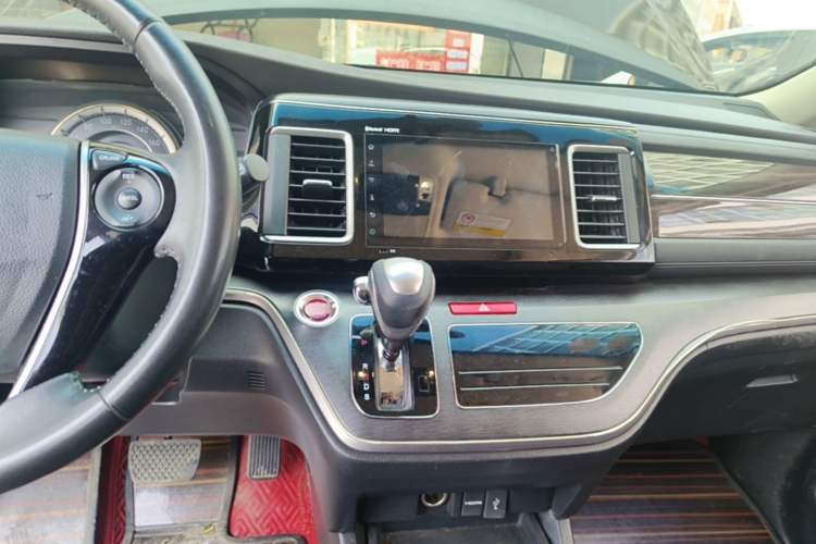 Used Honda Elysion 2016 2.4L Style Edition
