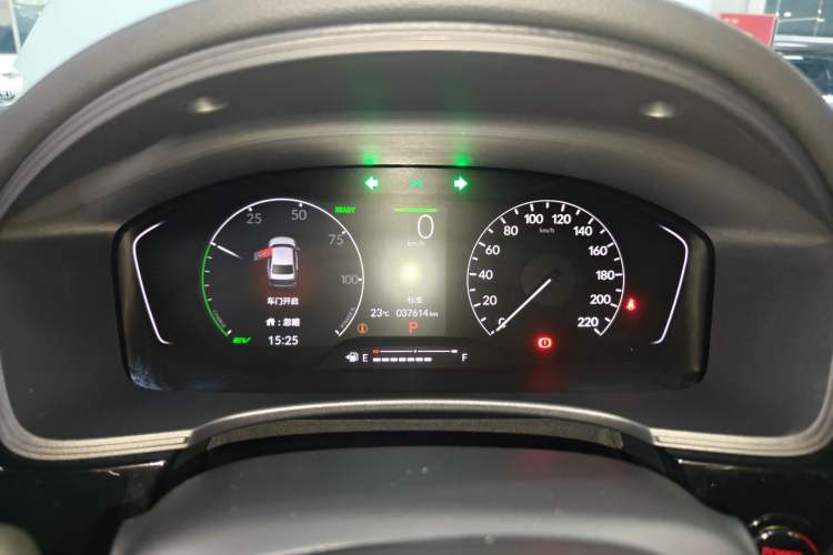 Used Honda Civic 2023 2.0L eHEV Pioneer Edition