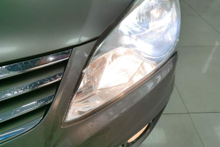 Used Hyundai Celesta 2015 1.6L Automatic Comfort Model