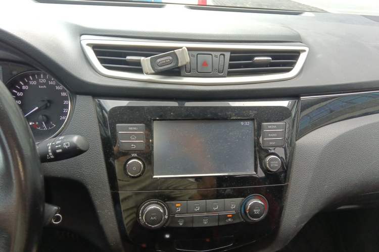 Used Nissan Qashqai 2017 2.0L CVT Smart Enjoyment Version China V Standard
