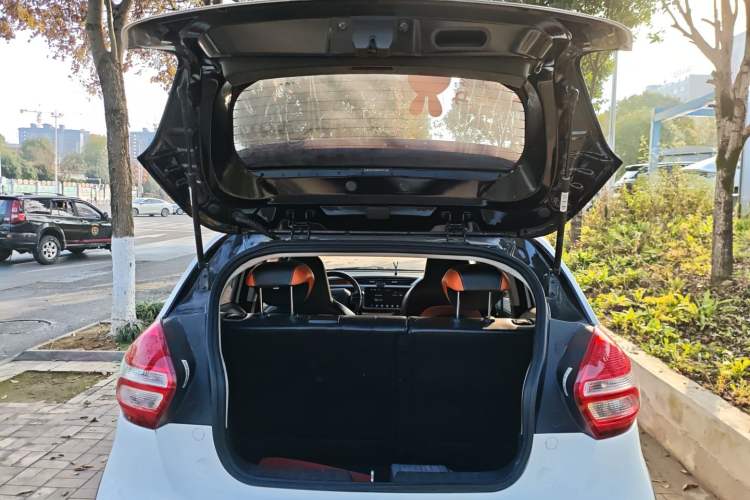 Used Geely Auto Vision X1 2017 1.3L Automatic Fun Edition