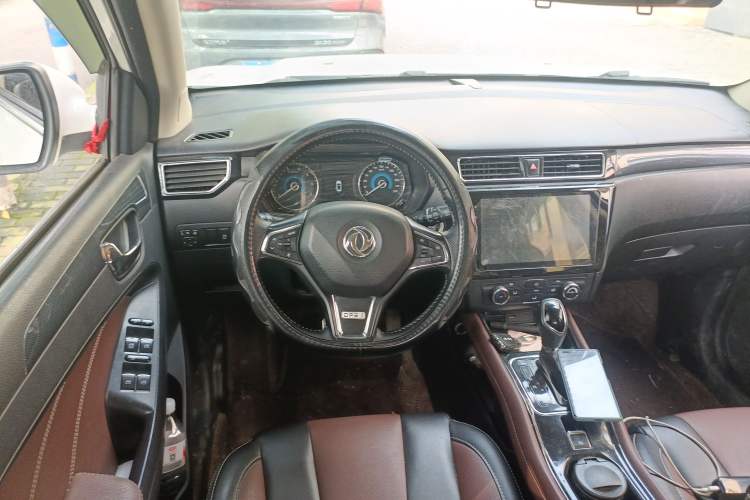 Used Dongfeng Fengon 580 2017 1.5T CVT Comfort Model Steering Wheel