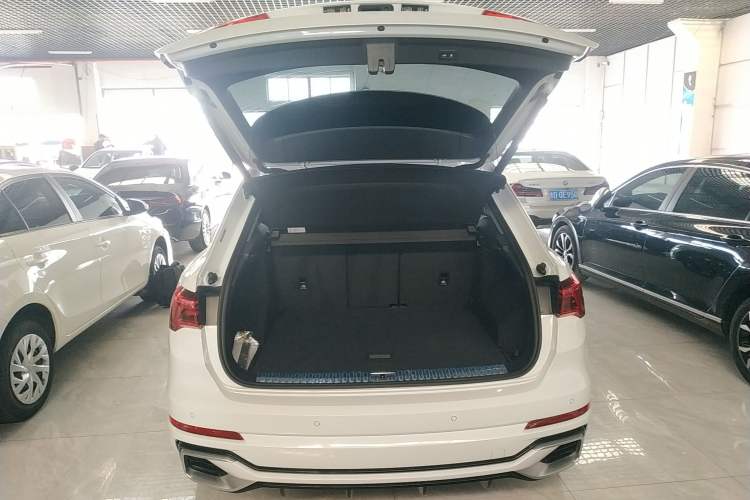 Used Audi Q3 2024 35 TFSI Fashion Dynamic Edition