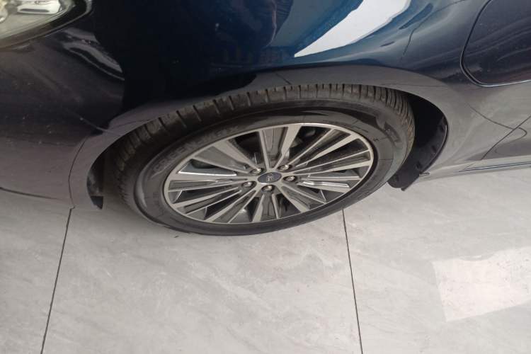 Used Ford Mondeo New Energy 2018 2.0 PHEV Smart-Controlled Fashion Edition China VI Standard Left Front Wheel Hub