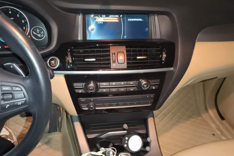 Used BMW X4 2014 xDrive28i Leading Model