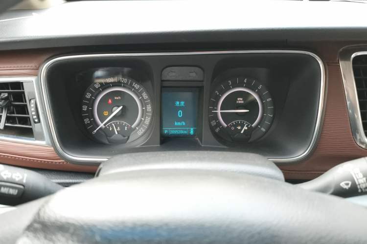 Used Buick GL8 2017 25S Comfort Version China V Standard
