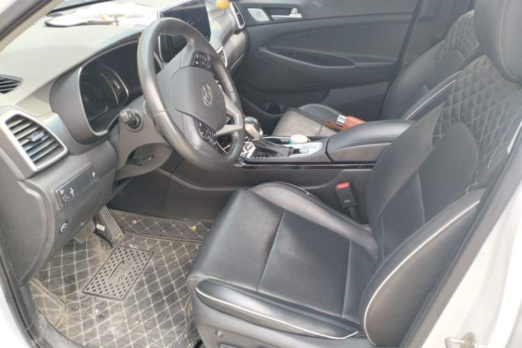 Used Hyundai Tucson 2019 280TGDi Dual-Clutch Two-Wheel Drive Fashion Edition China V Standard Left Front Seat