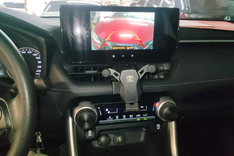 Used Toyota RAV4 2023 2.0L CVT Two-Wheel Drive Urban Edition Audio And AC Panel