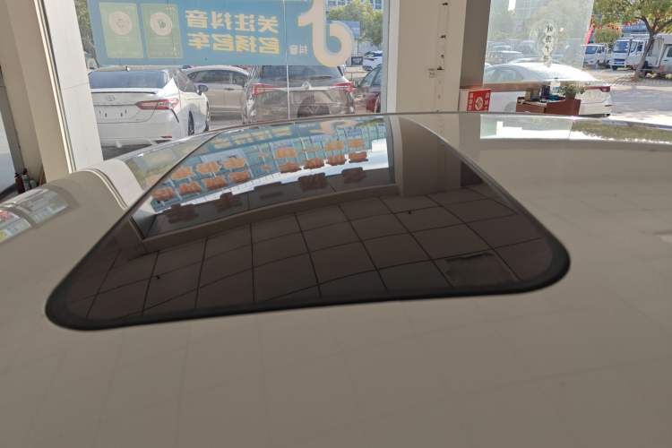 Used Roewe i5 2021 Revised Version 1.5L CVT Diamond Edition
