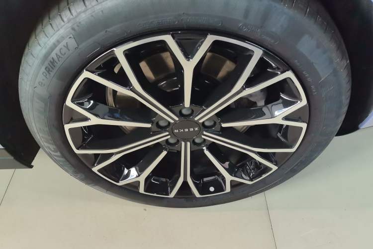 Used Zeekr 007 2025 Rear-Drive Intelligent Driving Version 75 kWh