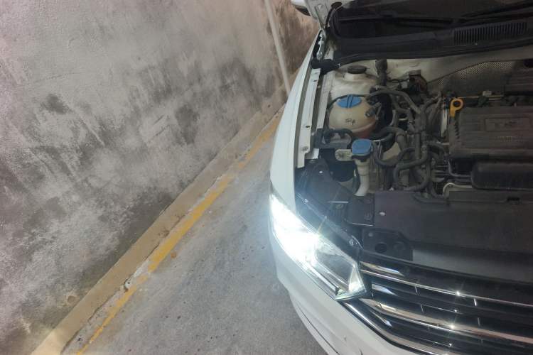 Used Volkswagen Bora 2016 230TSI DSG Comfort Model
