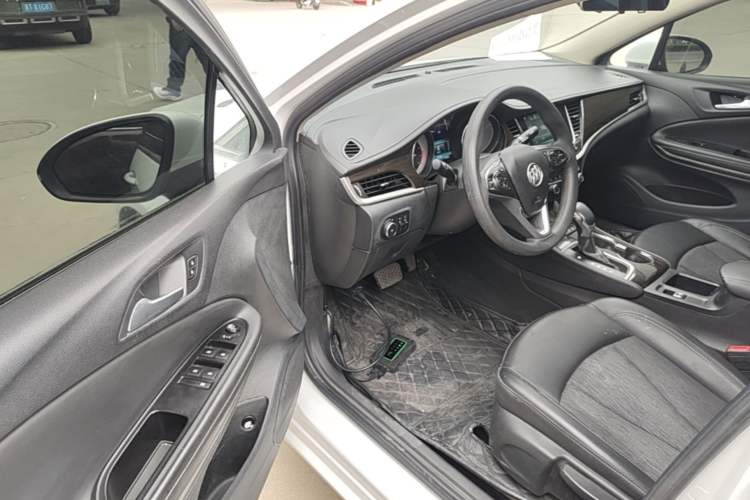 Used Buick Verano 2019 Sedan 20T Dual-Clutch Leading Model