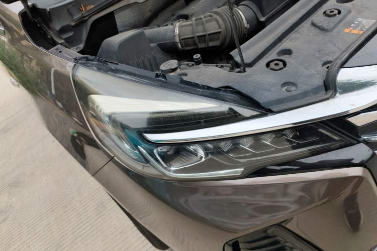 Used Buick GL8 2020 Land Business Class 652T Premium Model Right Front Headlight