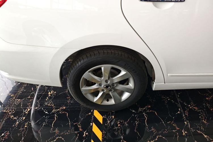 Used Dongfeng Junfeng E11K 2021 60.43 kWh Battery-Swap Version Right Rear Wheel Hub