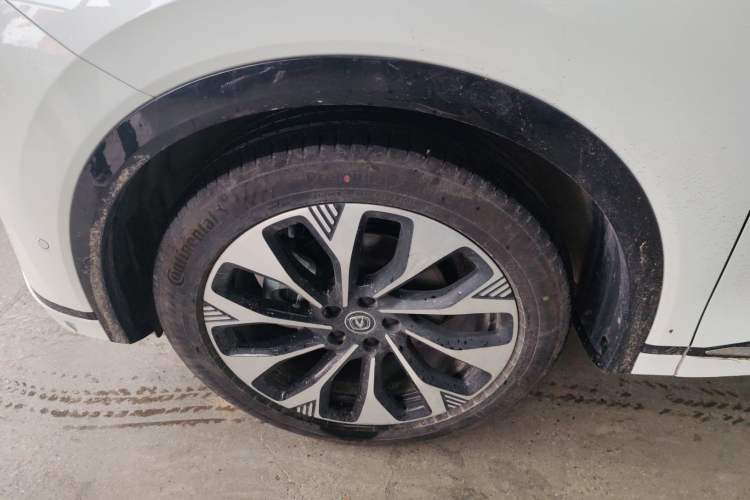 Used Changan CS75 PLUS 2025 4th Generation UItra 2.0T New Blue Whale Smart Intelligent Powertrain Version
