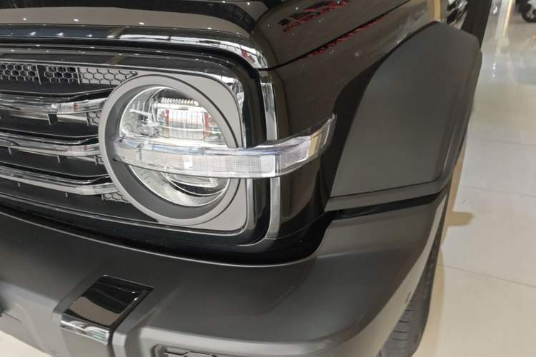 Used Tank 300 2025 2.0T Conqueror Left Front Headlight