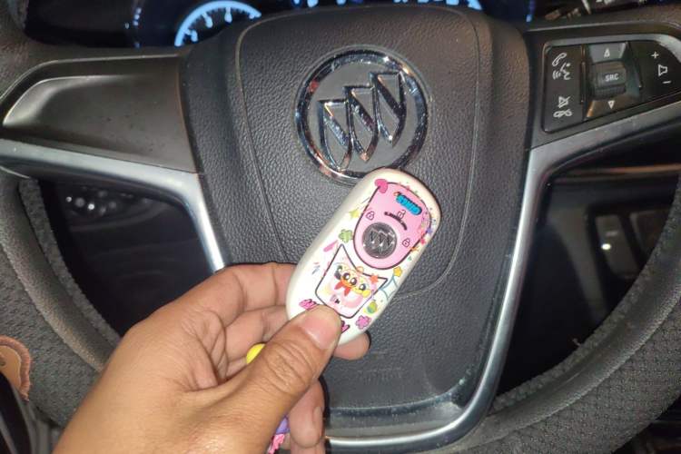 Used Buick Encore 2016 18T Automatic Two-Wheel Drive Urban Fashion Model