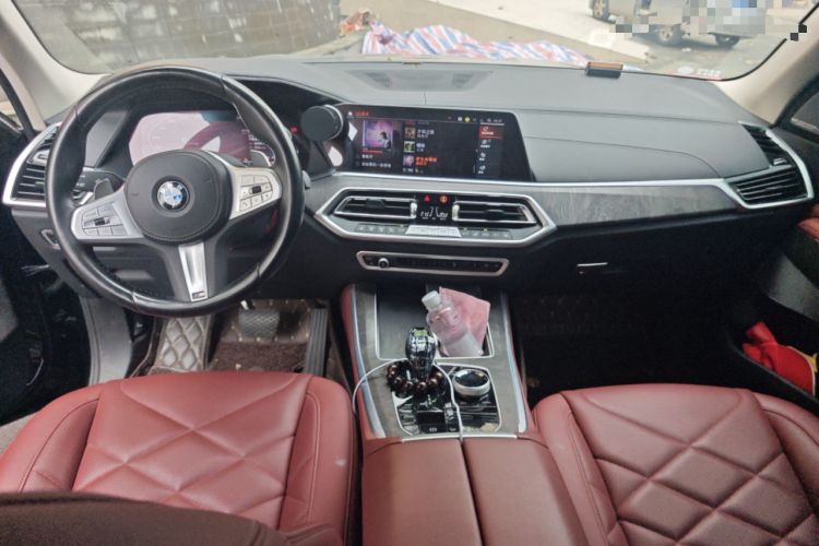 Used BMW X5 2022 xDrive 30Li Luxury M Sport Package