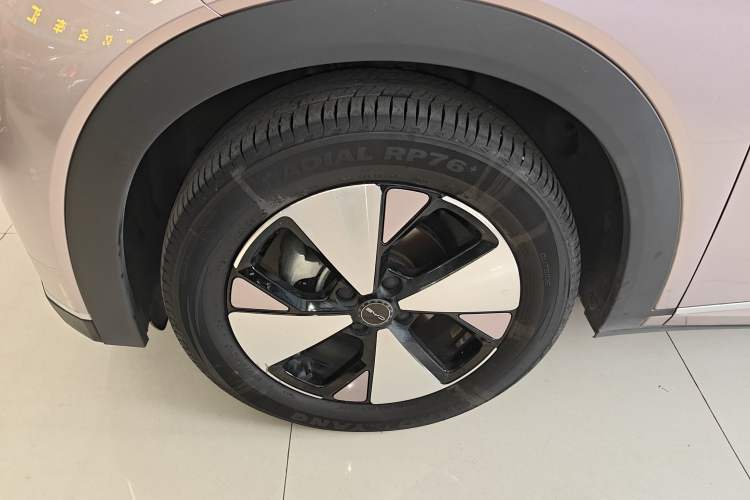 Used BYD Dolphin 2023 420 km Free Version
