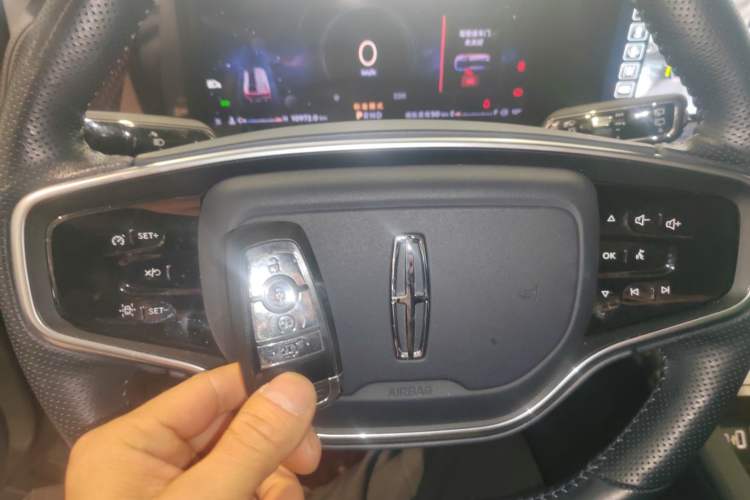 Used Lincoln Corsair 2024 1.5T Two-Wheel Drive Deluxe Hybrid Version