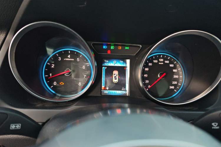 Used Zotye T600 2016 Sport Edition 2.0T DCT Luxury Model
