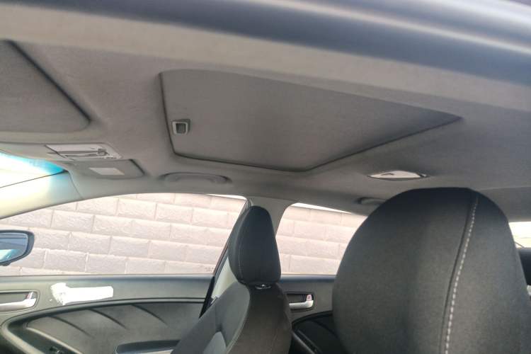 Used Kia K3 2015 1.6L Automatic GLS
