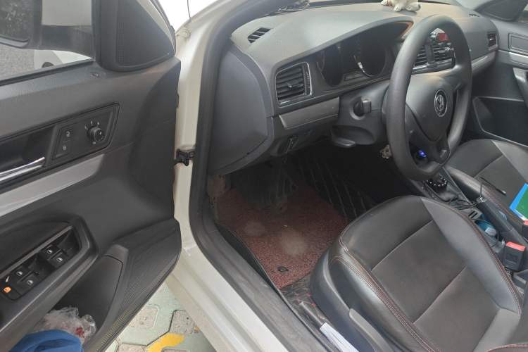 Used Volkswagen Gran Lavida 2017 1.6L Automatic Fashion Edition