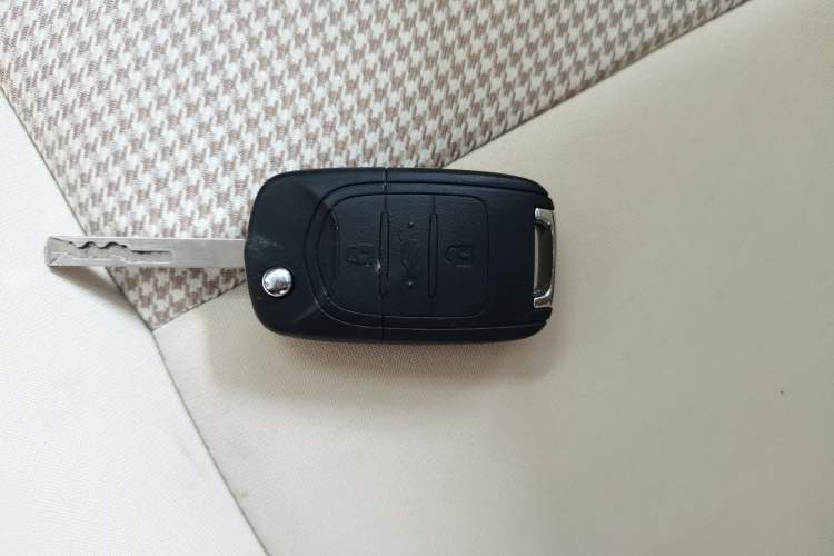 Used Wuling Hongguang MINIEV 2025 Four-Door Version Advanced Edition Vehicle Key