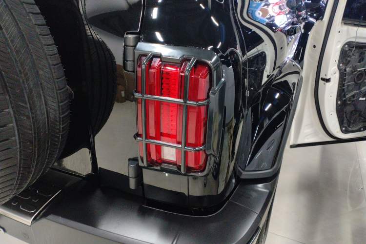 Used Tank 300 2021 City Edition 2.0T—Truly Stylish
