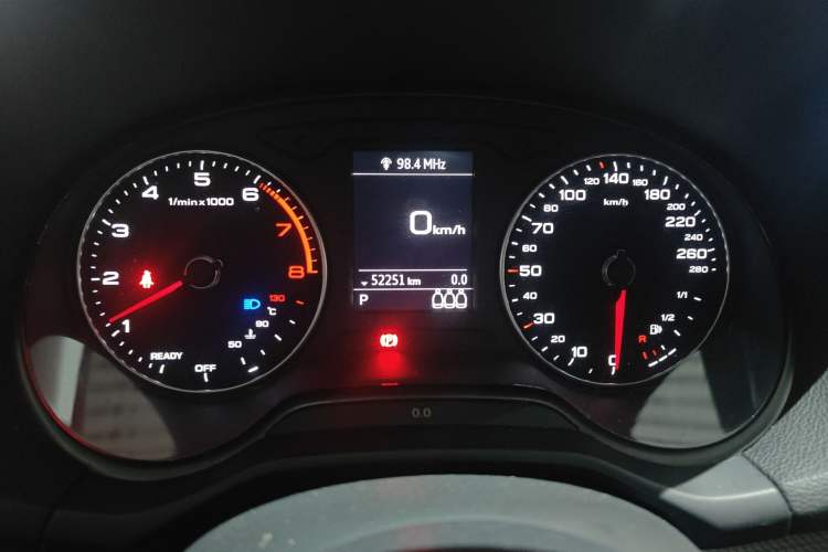 Used Audi Q2L 2021 35 TFSI Progressive Dynamic Edition
