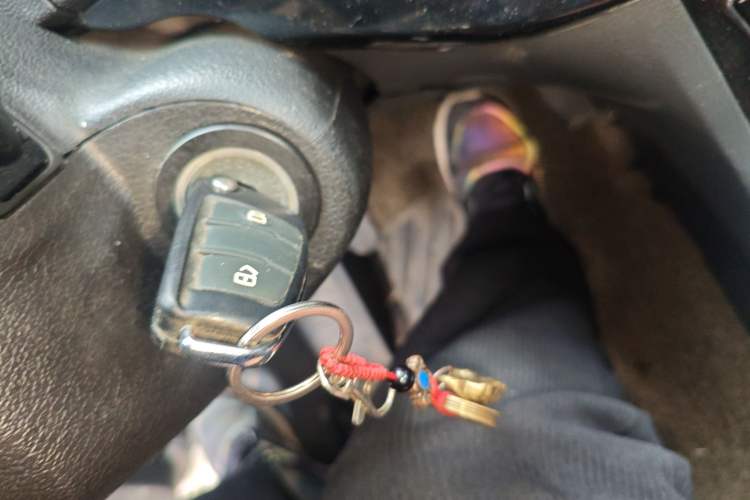 Used JAC Group Refine M2 2013 1.5L Manual Comfort Model 5 Seats