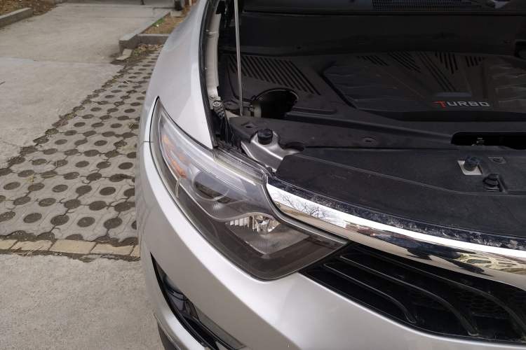 Used Soueast DX7 2015 1.5T Automatic Prestige Model