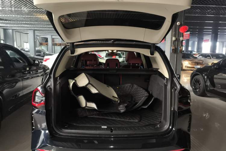 Used BMW iX3 2024 Leading Model