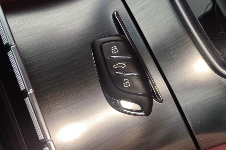 Used MG HS 2019 30T Automatic 2WD Trophy Supreme Edition China VI Standard