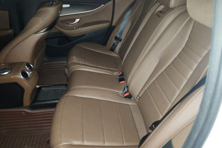 Used Mercedes-Benz E-Class 2019 Restyled E 300 L Sporty and Stylish Edition