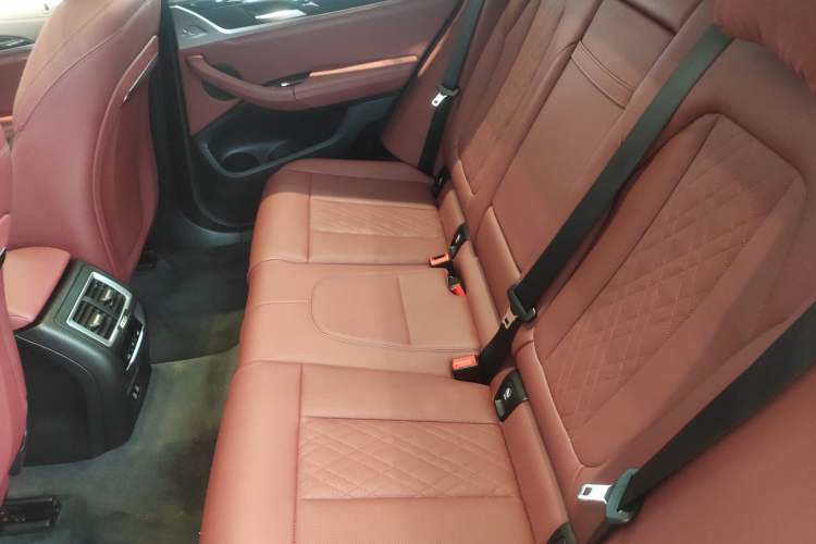 Used BMW X3 2023 xDrive25i M Sport Package

