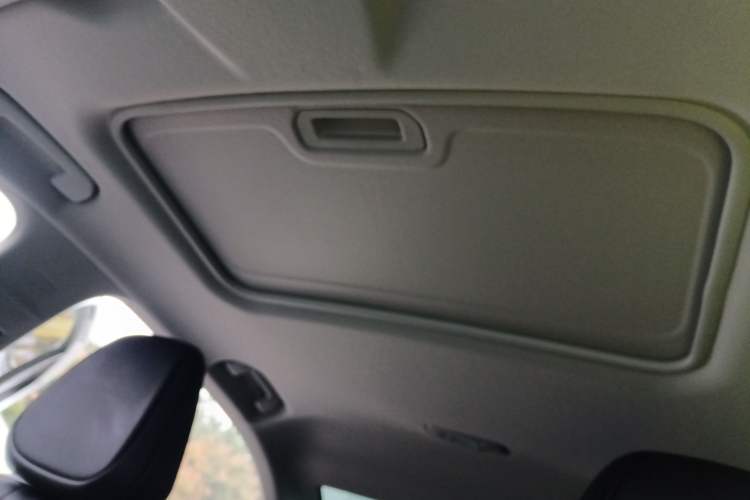 Used Peugeot 408 2022 1.6T Light-Chasing Edition
