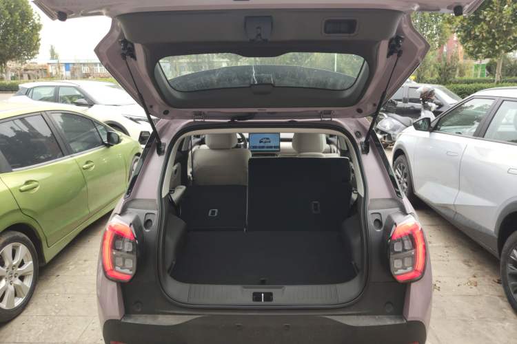 Used AION UT 2025 330 Starlight Edition