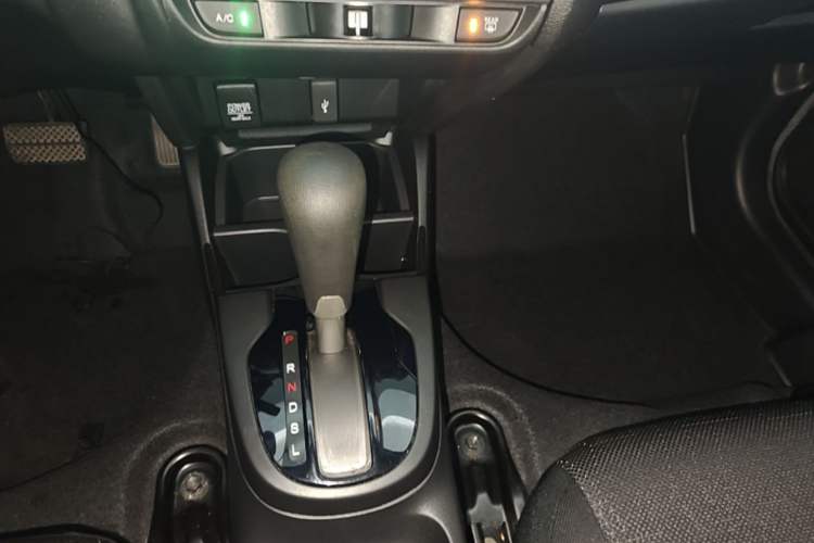 Used Honda Fit 2018 1.5L CVT Comfort Version